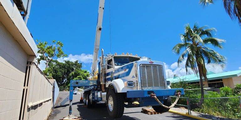commercial vehicle towing near Waipahu, HI (10)